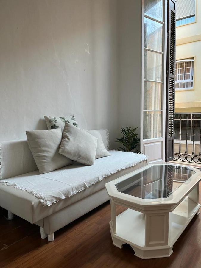 Apartamentos Malaga Centro エクステリア 写真