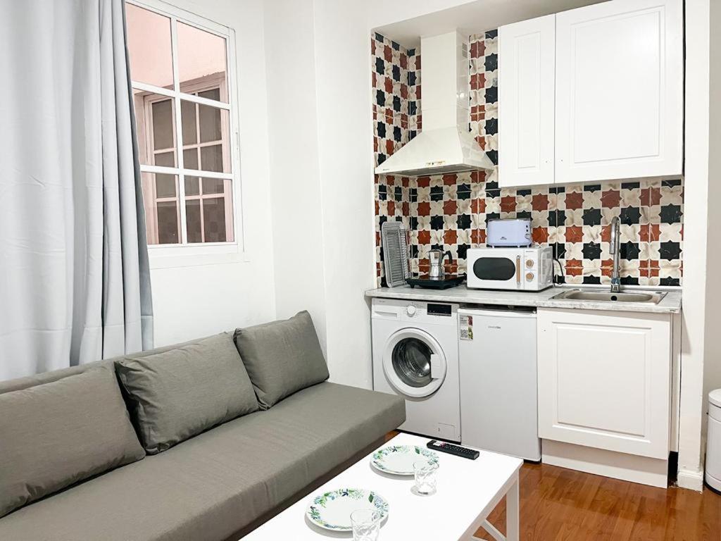 Apartamentos Malaga Centro エクステリア 写真